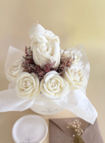 Fiorella | Mini Bouquet de 7 Flores en Cera | Recordatorio de Lujo y Complemento - Image 4